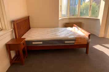 Room 1/ 9 Union Street, North Dunedin