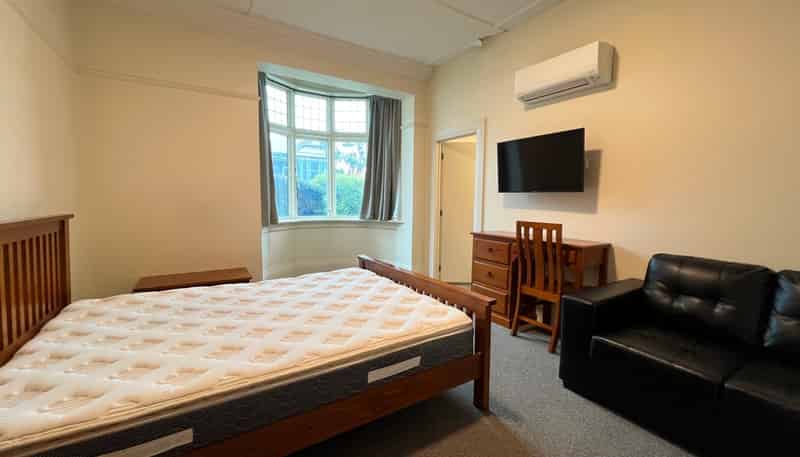 Room 1/ 9 Union Street, North Dunedin