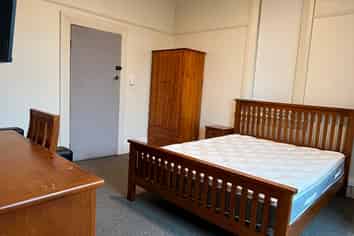 Room 1/ 9 Union Street, North Dunedin