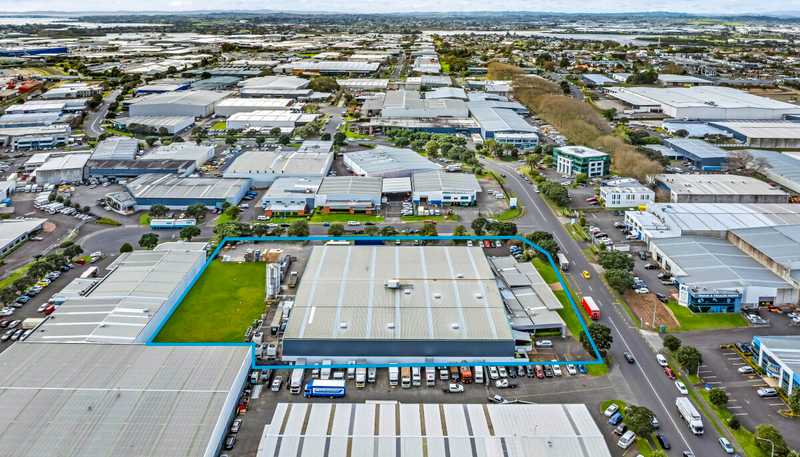 8-10 Vestey Drive, Mount Wellington