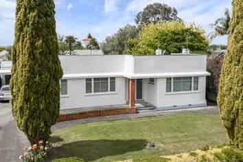 408 Lyndon Road East, Hastings