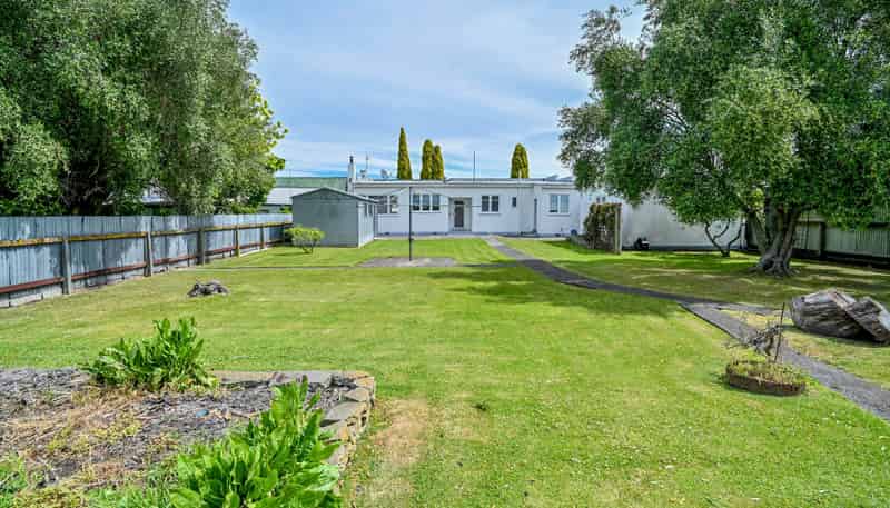 408 Lyndon Road East, Hastings