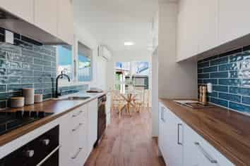 2/25 Johns Road, Belfast