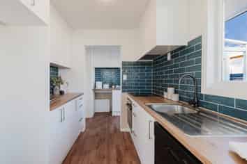 2/25 Johns Road, Belfast