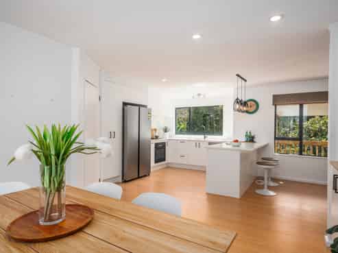 5 Ashfield Grove, Churton Park