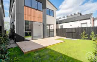 15 Paretao Street, Massey