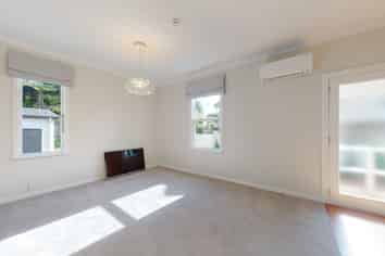 7b Wyndrum Ave, Waterloo