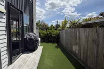 1/12 Beaumont Street, Hamilton East