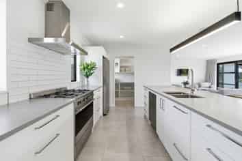 86 Westmoor Boulevard, Rolleston