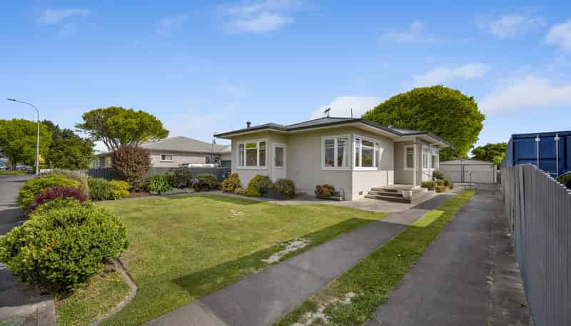 602 Southampton Street West, Saint Leonards