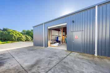 Tenanted industrial investment