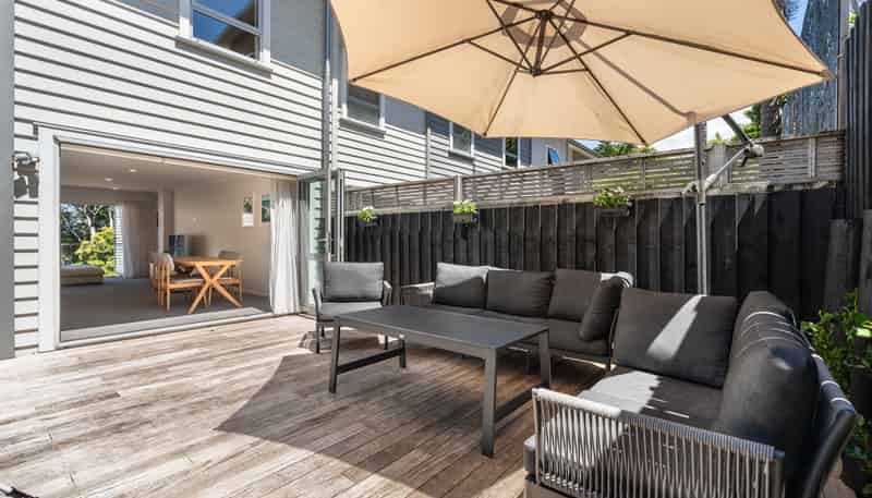 5/13 Kaihu Street, Northcote