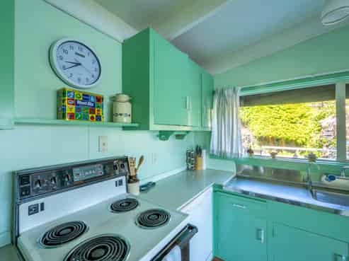 35 Kingfisher Road, Takamatua