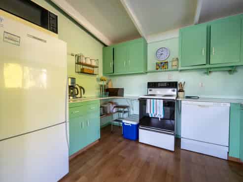 35 Kingfisher Road, Takamatua