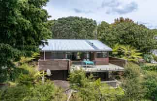 31 Causeway Road, Surfdale