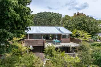 31 Causeway Road, Surfdale