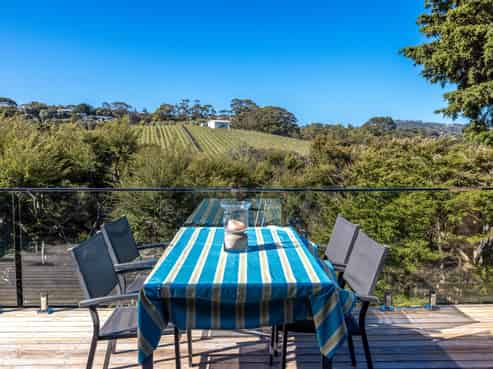 31 Causeway Road, Surfdale