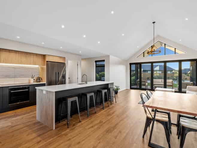 8 Ellerslie Lane, Lincoln