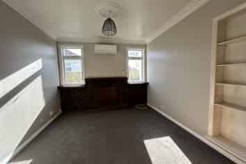 64 Vogel Street, Roslyn