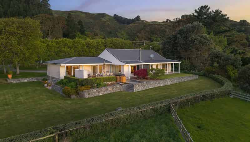 86 Emerald Glen Road, PAEKAKARIKI