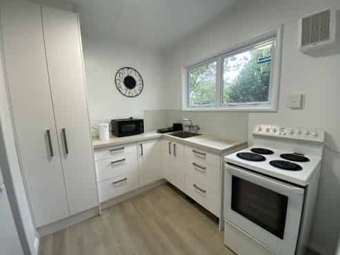 2/704 Alexandra Street, Parkvale