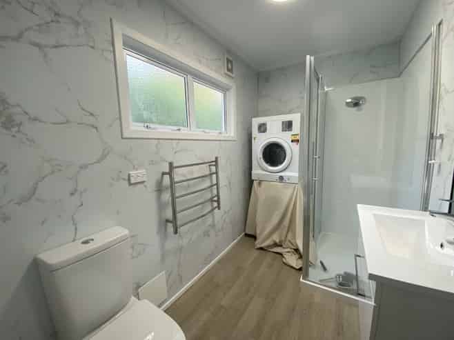 2/704 Alexandra Street, Parkvale