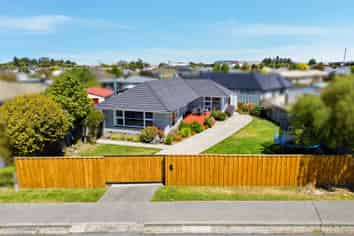 75 Moffett Street, Islington