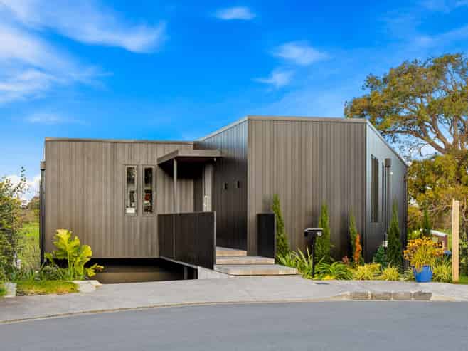 10 Lister Street, Point Chevalier