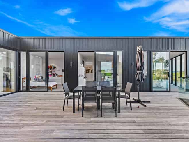 10 Lister Street, Point Chevalier