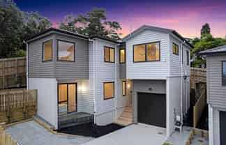 24C Zingaro Place, Massey