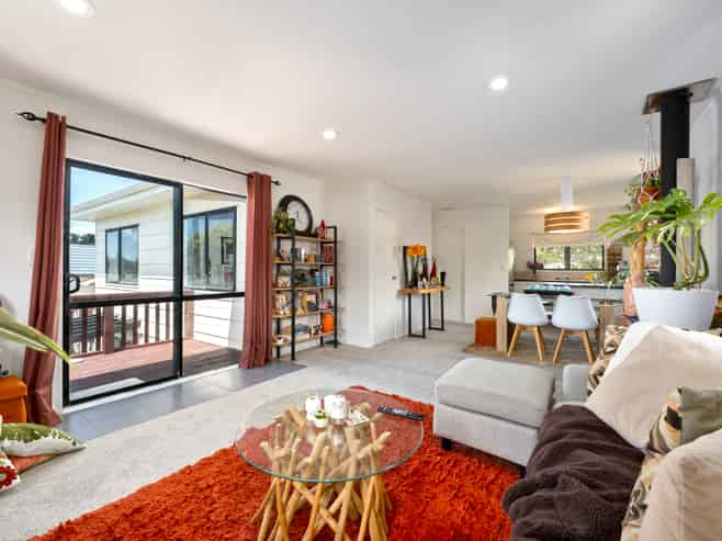 3 Loughanure Place, Massey