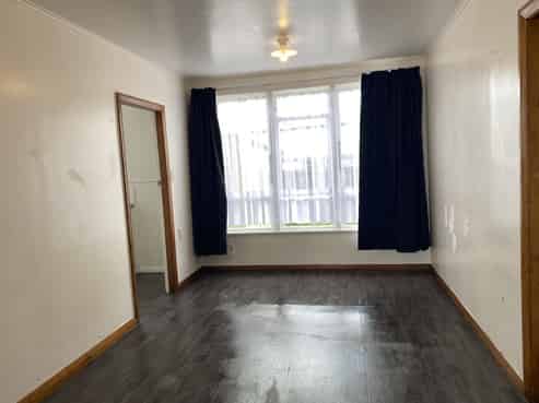 1008 Manuka Street, Mahora