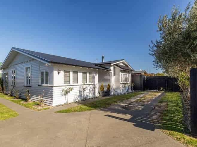 15 Taradale Road, Taradale