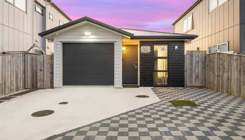 29 Fredrick Hanson Road, Papakura