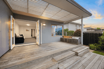 30A Hawkins Street, Meadowbank