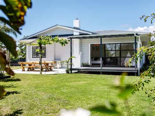 28 Ferry Road, Whakatane