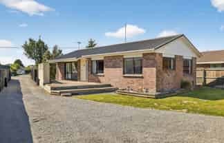 119 Gilberthorpes Road, Hei Hei