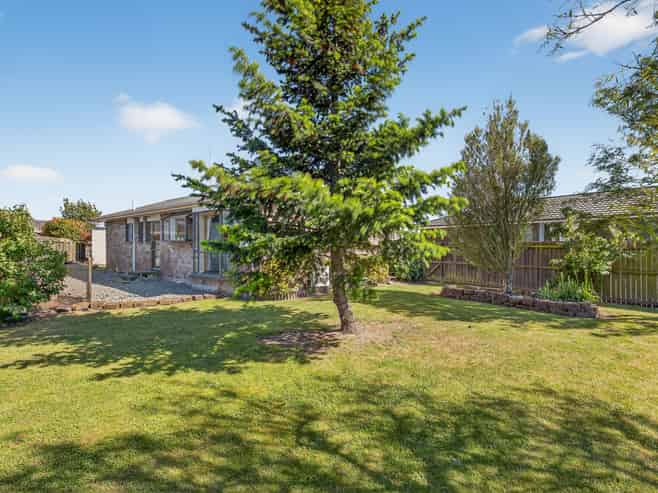 119 Gilberthorpes Road, Hei Hei