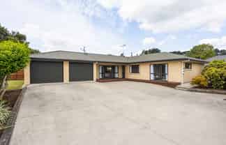 9A Pine Avenue, Bader