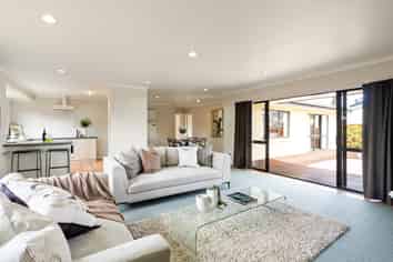 9A Pine Avenue, Bader