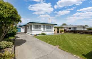 18 Abraham Crescent, Milson