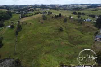 213b Pahi Road, Pahi