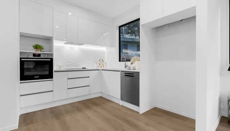 24B Zingaro Place, Massey