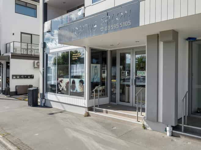 Retail Space Complete with Hair Salon Fit-out