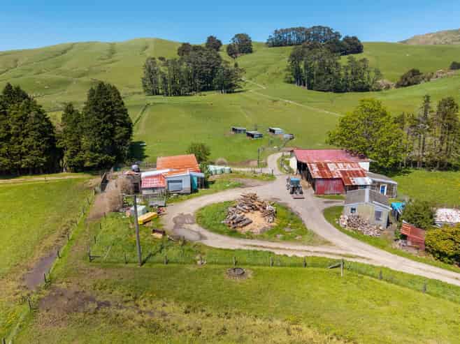 86 Mangatainoka Valley Road, Eketahuna
