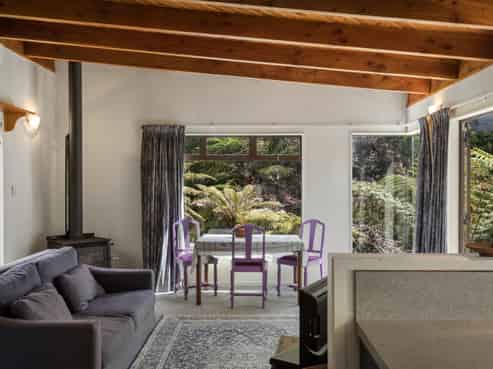 60 Victoria Street, Waikino