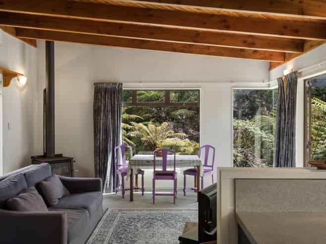 60 Victoria Street, Waikino