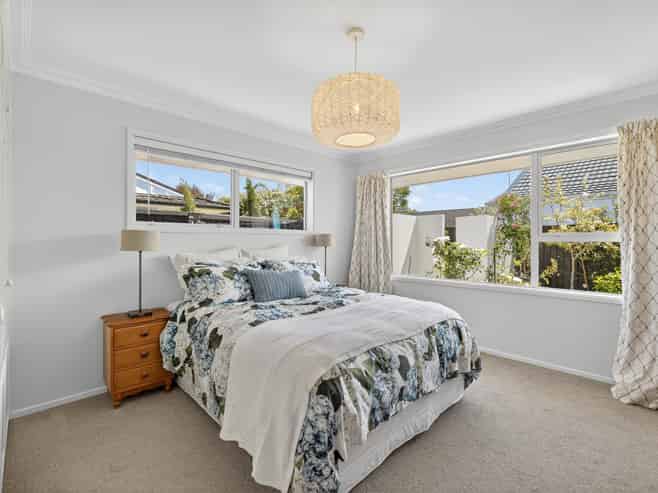 2/83 Winchester Street, Merivale