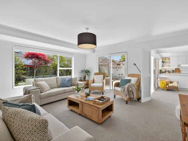 2/83 Winchester Street, Merivale