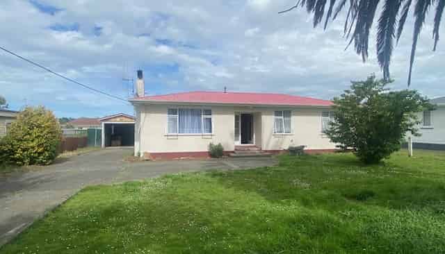 68 King Street, Marton